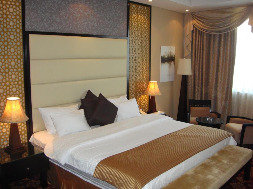 Paragon Hotel Abu Dhabi Quarto foto